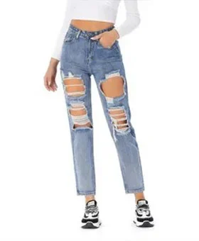 Straight Cut Ripped Jeans